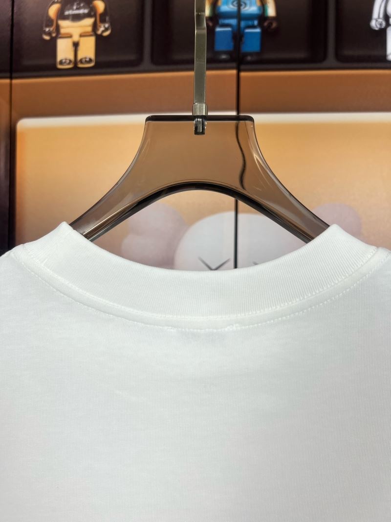 Burberry T-Shirts